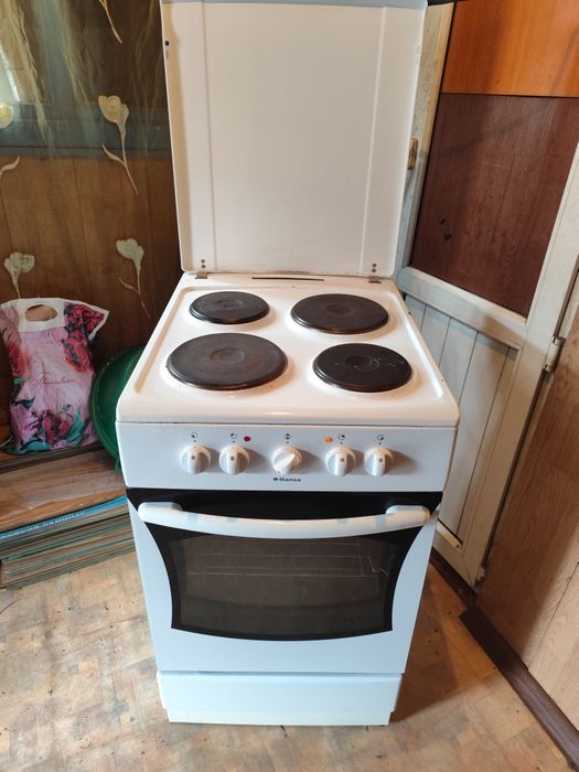 Продам электро и газ плиты