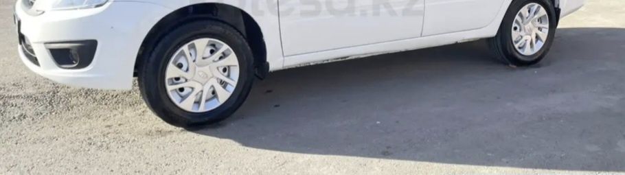 Зеркало на гранту и калпак