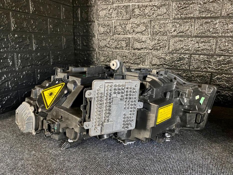 Far Faruri Bmw G20 G21 seria 3 Laser Led complete