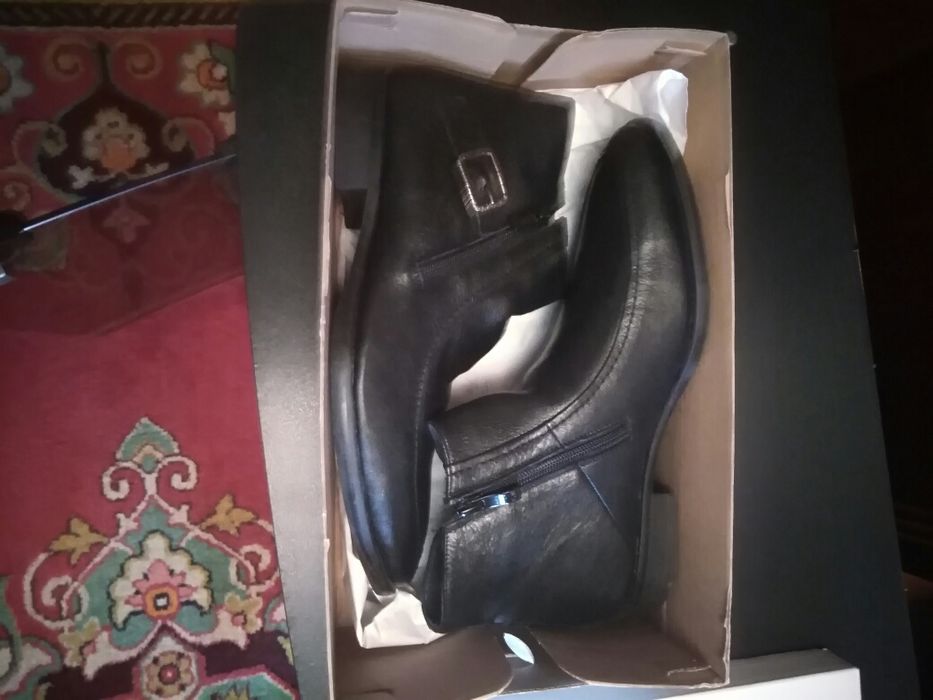 Продам сапоги мужские.