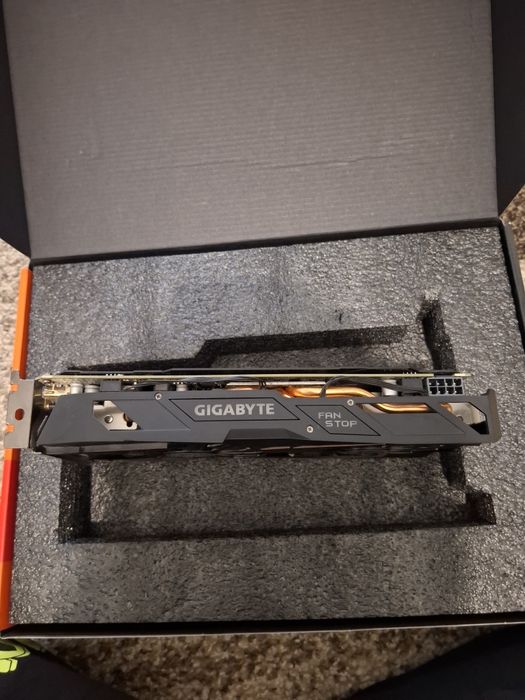 Placa video Gigabyte Radeon RX570