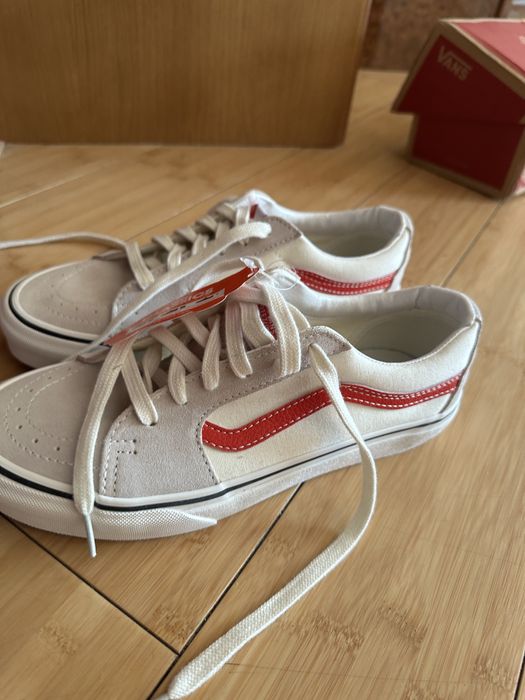 Кроссовки  . Vans