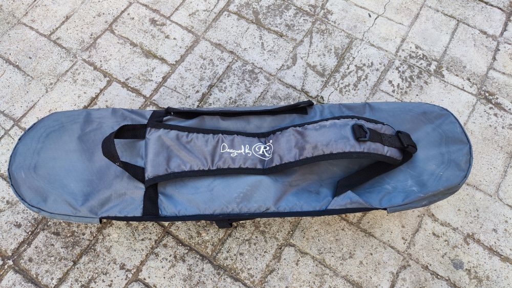 Vând skateboard ediție limitată