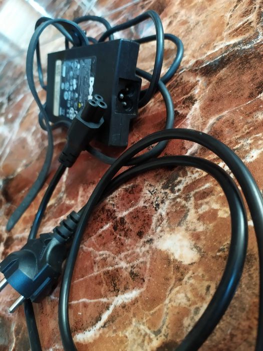 Sursa Dell profi 4,62 Amperi 19,5V