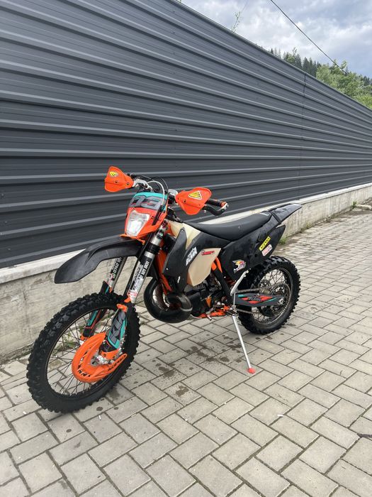 Ktm exc 300 2016 înscrisă