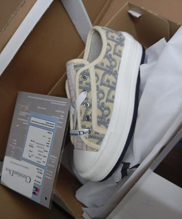 Дамски сникърси  CD