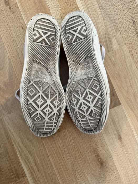 Интерсен модел кецове Converse