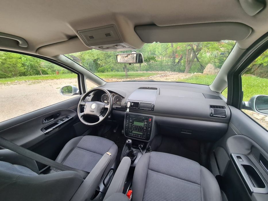 Vând Volkswagen Sharan. 1.9