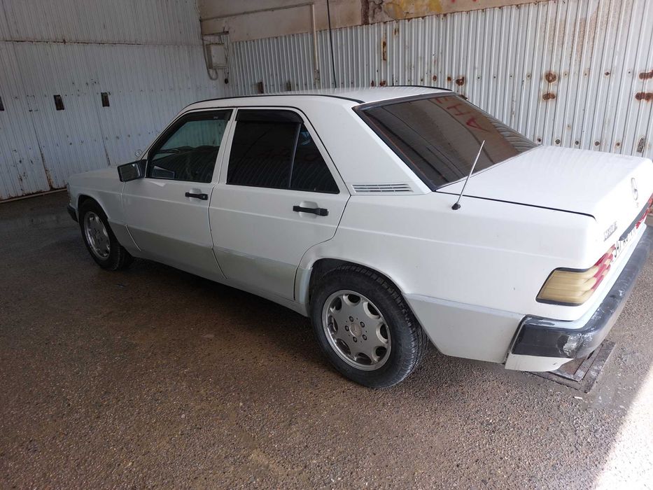 Мерседес 190 газ+бензин