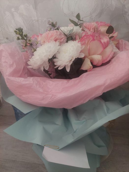 свежие цветы 10-15к