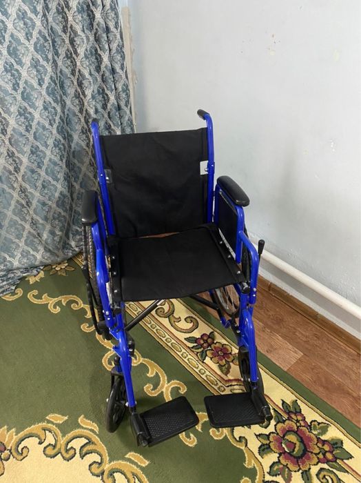Инвалидная коляска