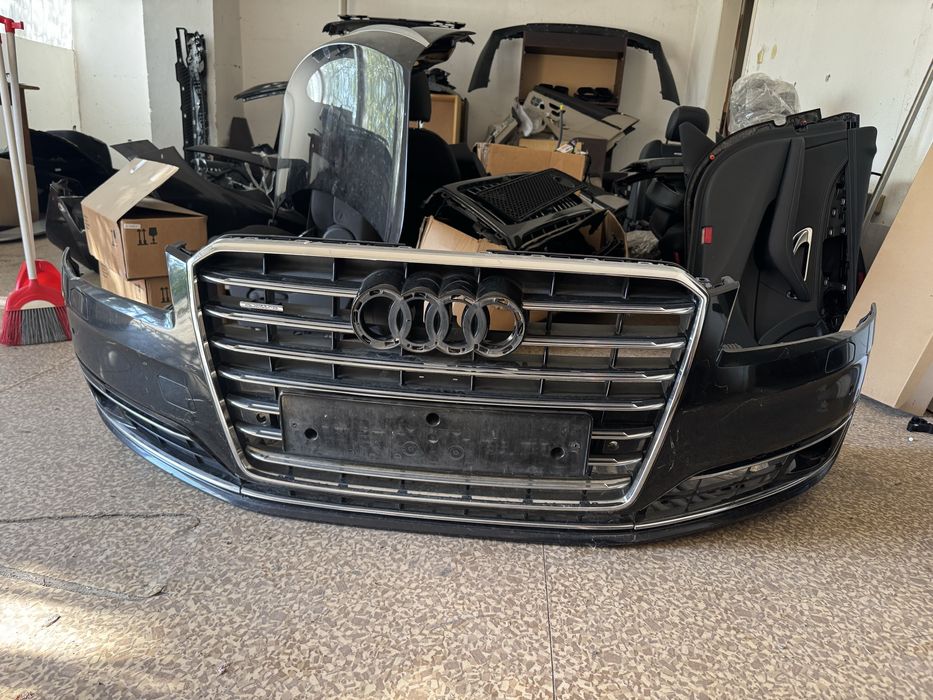Оригинална предна броня с решетка за AUDI A8 MATRIX след 2014г
