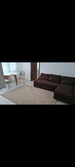 Închiriez apartament 2 camere