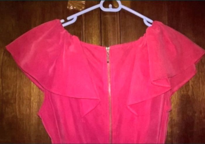 Порхающее платье 44-46 размер