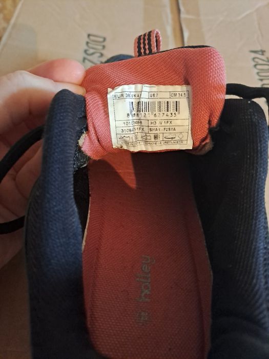 Дамски маратонки