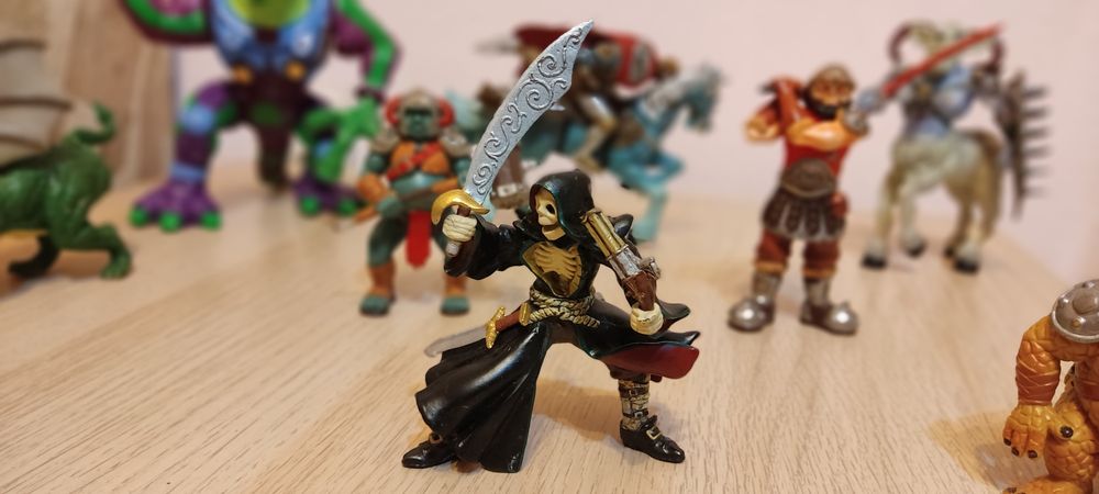 Детски играчки - зверове, дракони, рицари, минотавър (коледен подарък)