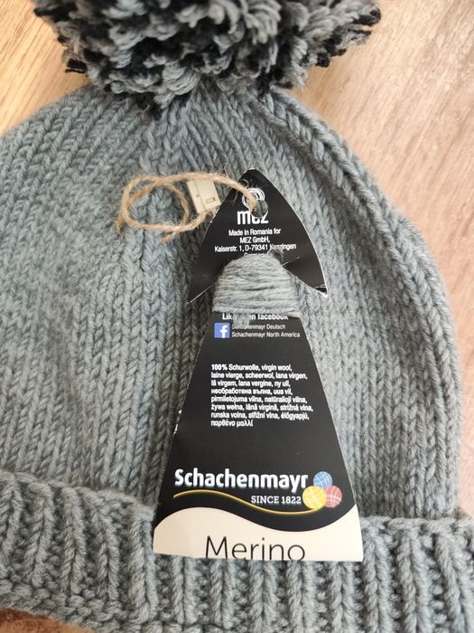 Căciulă damă din lână merino