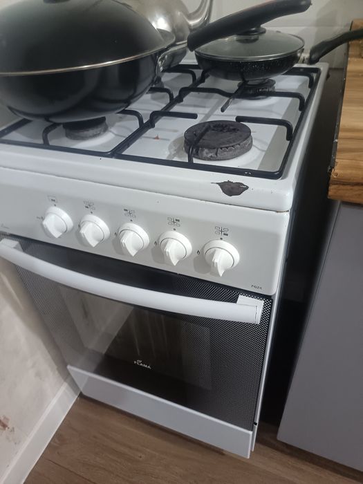 4көзіде істейді полный жасап тұр