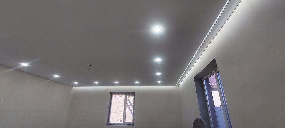 Натяжные потолки.