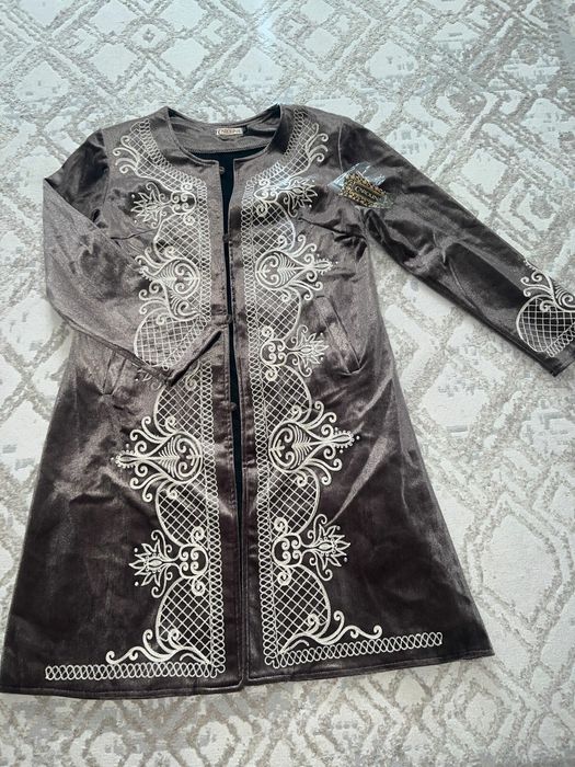 Бешпент новый камзол