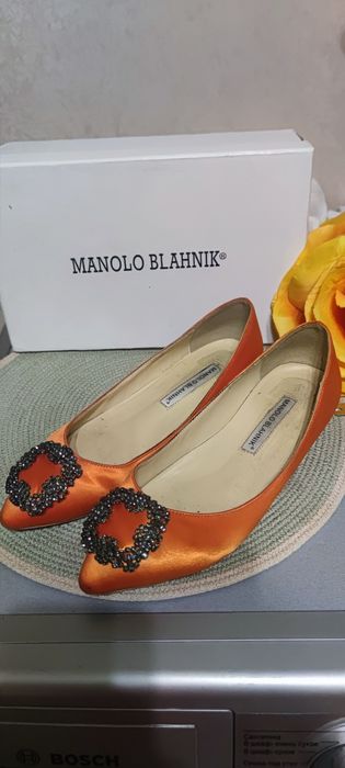 Балетки Manolo Blahnik.