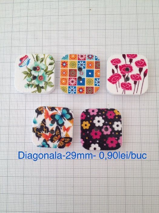 Nasturi Fashion din lemn natur pictati.