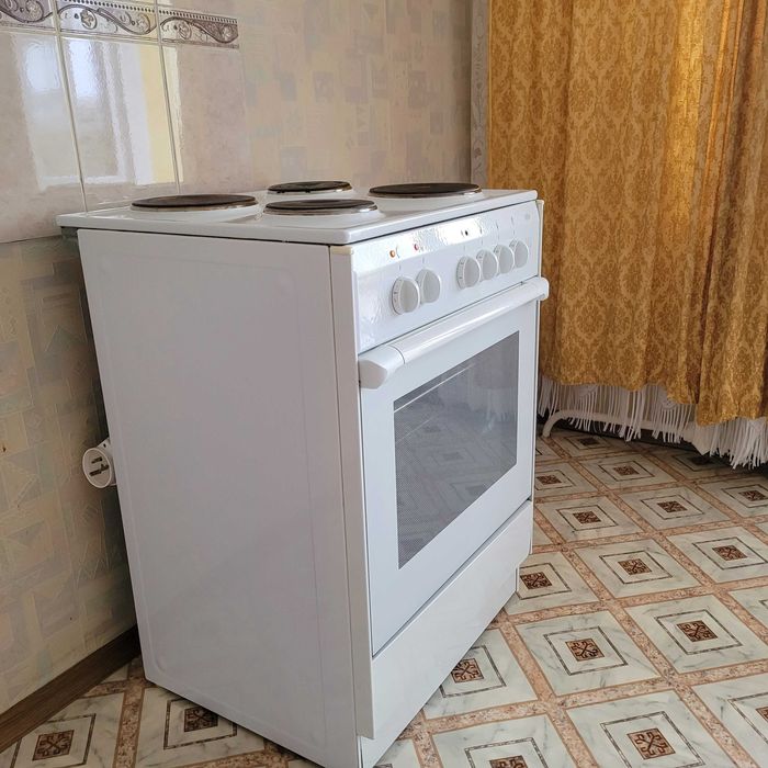 Продам электроплиту