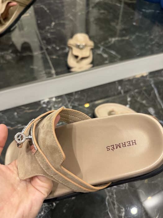 Продаю сандали Hermes