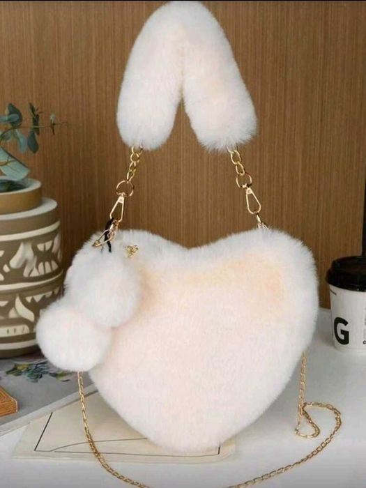 Модни дамски чанти