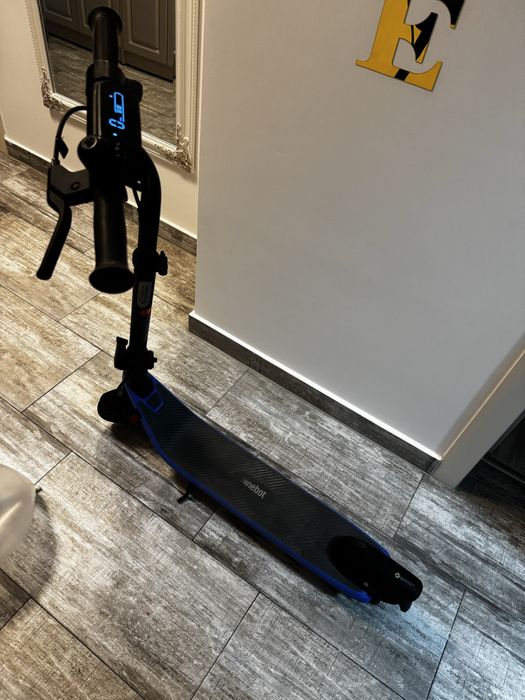 Trotineta Electrica Ninebot C2 Pro + Incarcator
