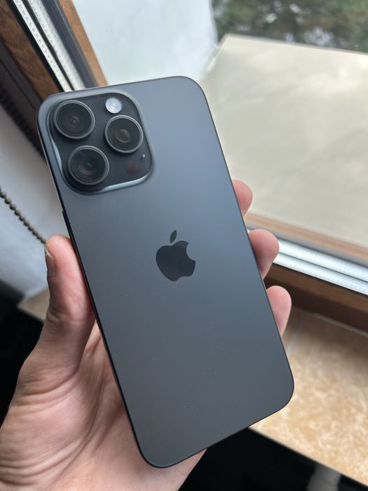 iPhone 15 Pro Max piese originale