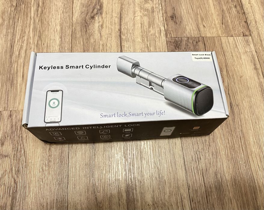 Электронный замок для двери