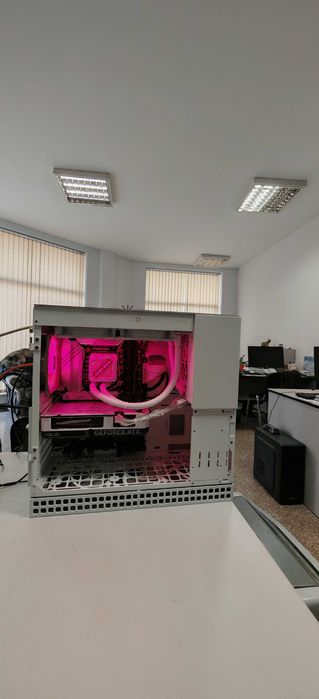 Гeймърски ТОП Компютър I5 14600K 14/20 Core/Asus Z790/32Gb D5 6000 Viper Venom/1TB SSD/Asus RТX 4060TI/Гаранция