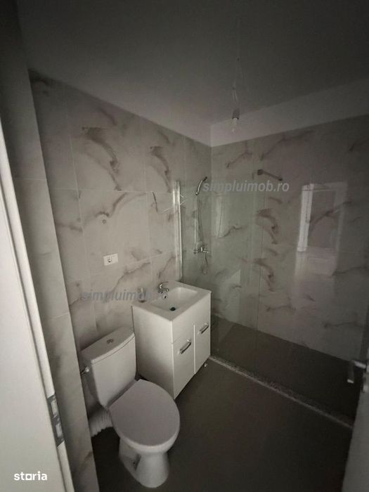 Decomandat Metrou Berceni 2 Camere