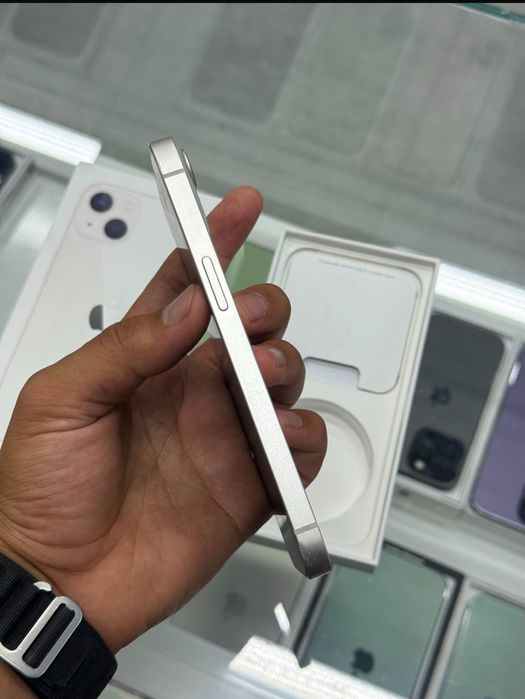 iPhone 13 128/100%  в идеальном состоянии