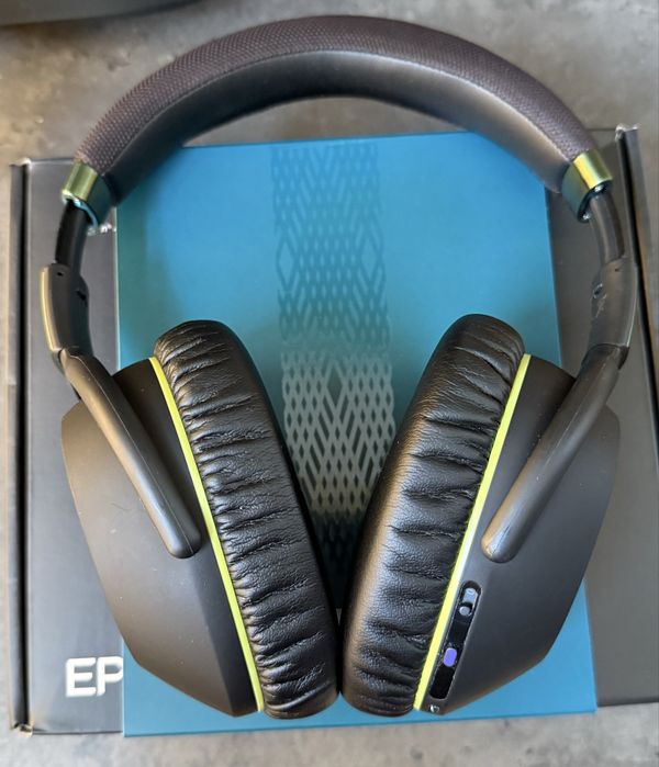 Sennheiser Epos Adapt 660 Aston Martin F1 Team  Слушалки