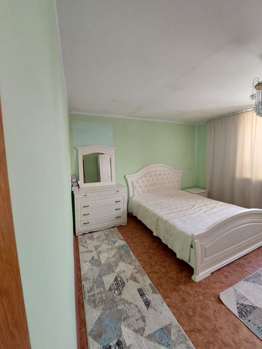 Срочно ! Продам спальный гарнитур