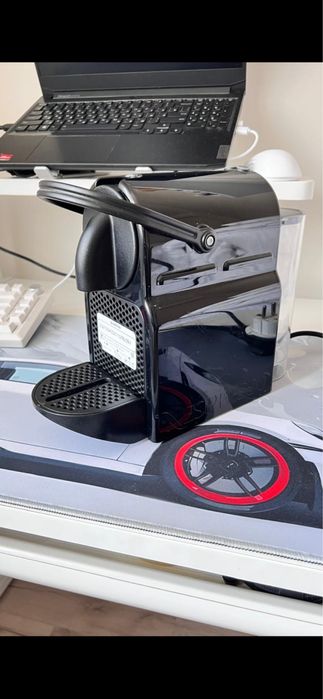 Капсульная кофемашина Nespresso