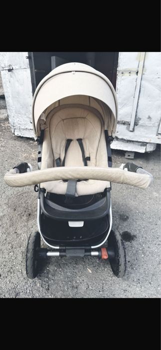 Продам коляску два блока