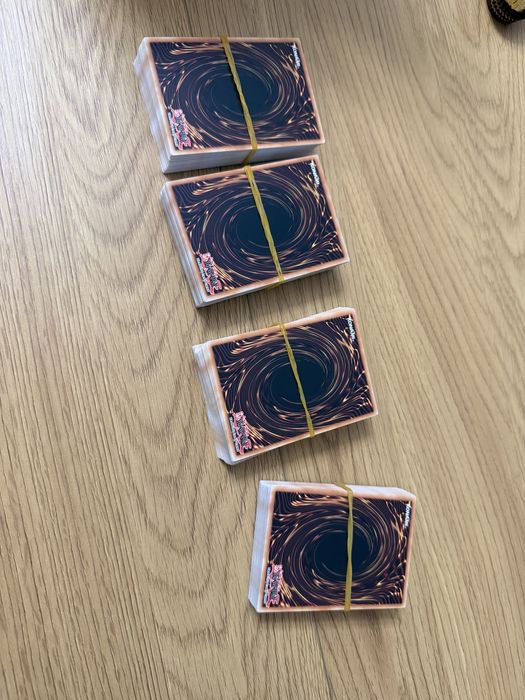 Yu-Gi-Oh карти 50бр
