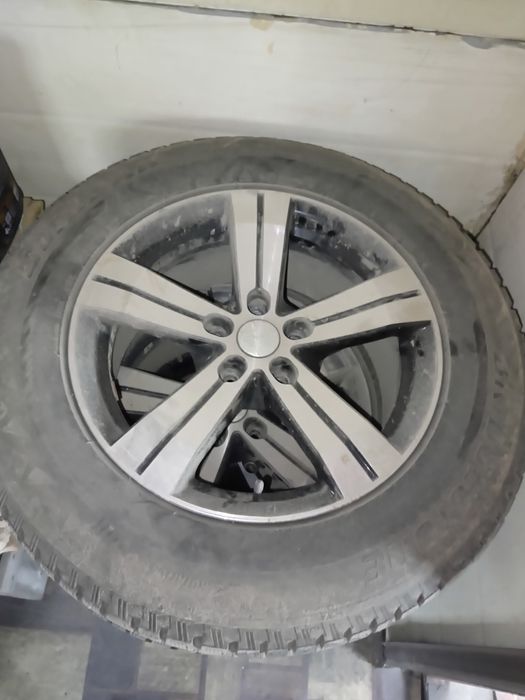 Продам диски 235/65 R17