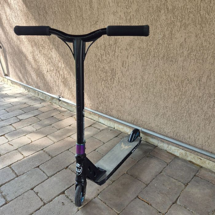 Longway Summit Mini Trotinetă Freestyle (Black/Neochrome) Culoare: Black/Neochrome