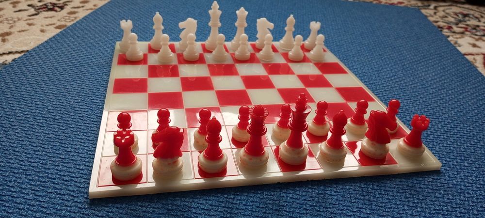 Продам очень крутые - Шахматы !!!