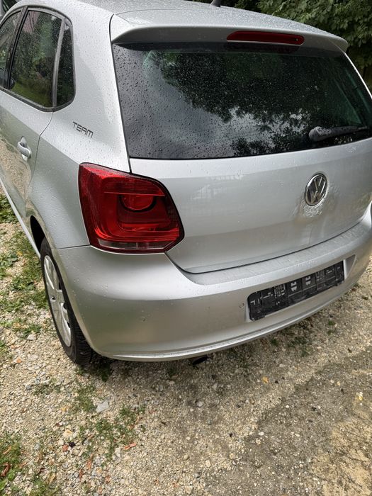 VOLKSWAGEN Polo 2010 — imagine 5