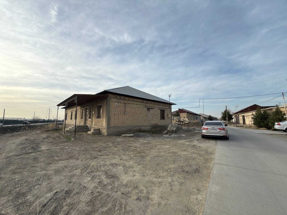 YASHASHGA TAYYOR 3 SOTIQLI hovli sotiladi #a826