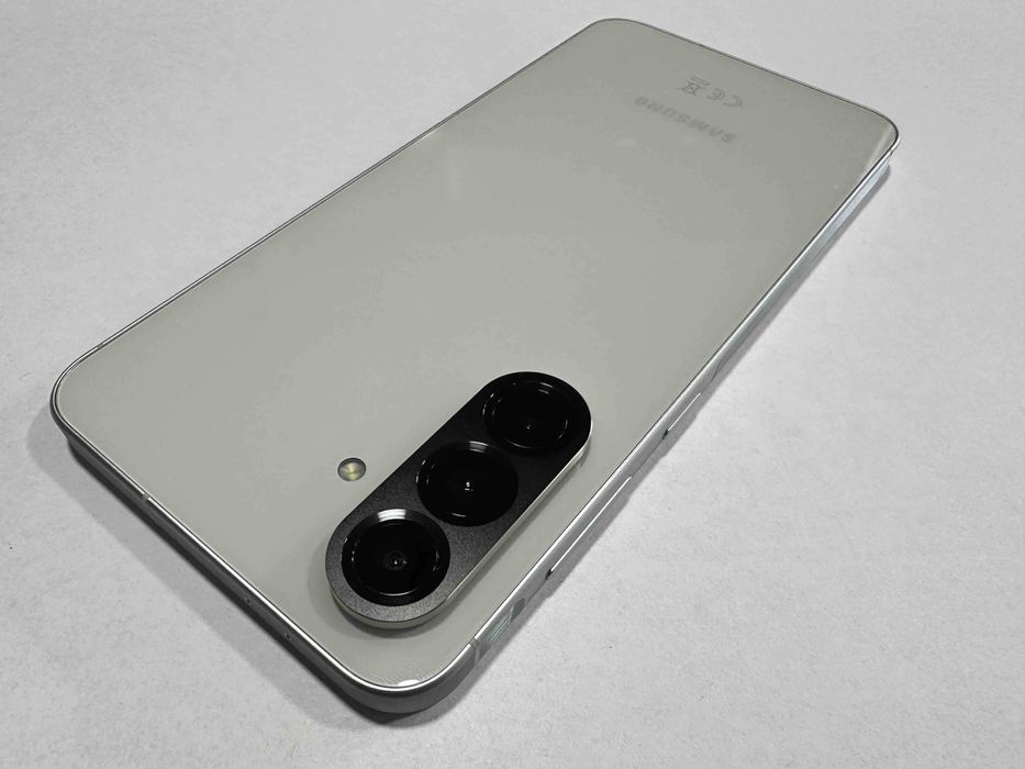 Samsung Galaxy A56 5G – 256GB / 8GB RAM / НОВ