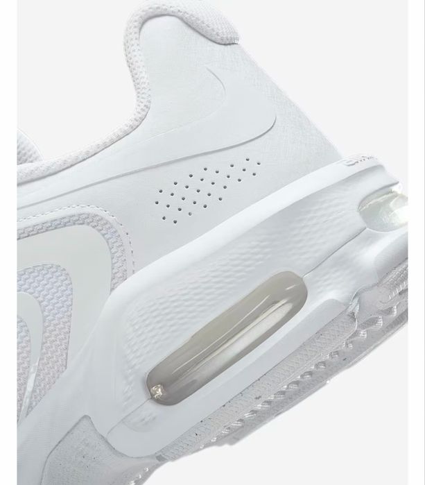 В продаже оригинальные кроссовки NIKE AIR MAX FIRE