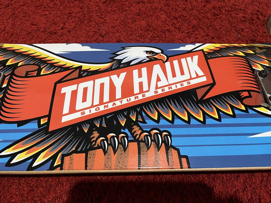Skateboard Tony Hawk Signature series 180 Wingspan 31X8’’ utilizat