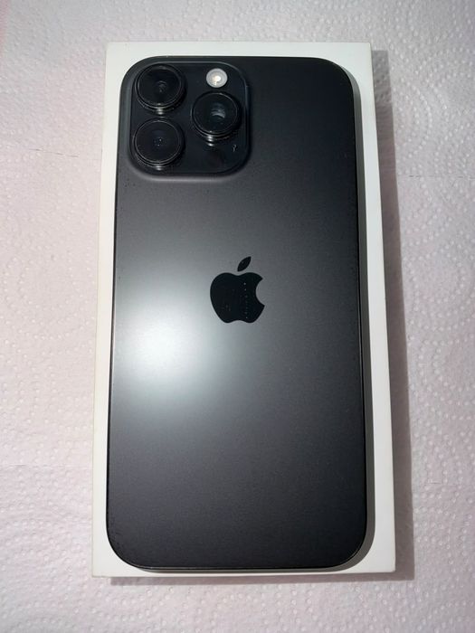 Продам iPhone 16 Pro Max 256 гб