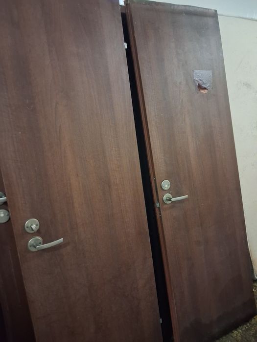 Използвани врати